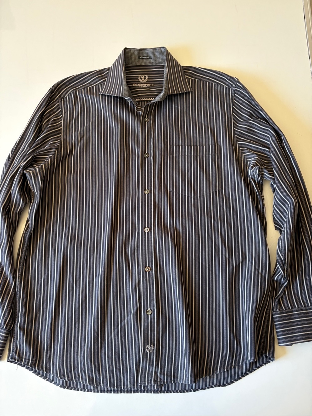 Bugatchi classic fit long sleeve striped button up shirt men’s size XL